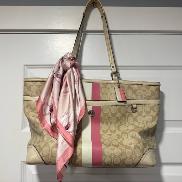 Coach Pink and Cream Signature Tote Bag - Picture 1 of 16